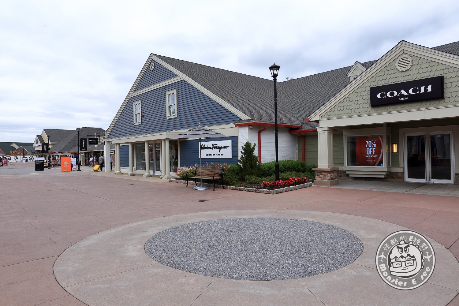 Woodbury Common Premium Outlets22
