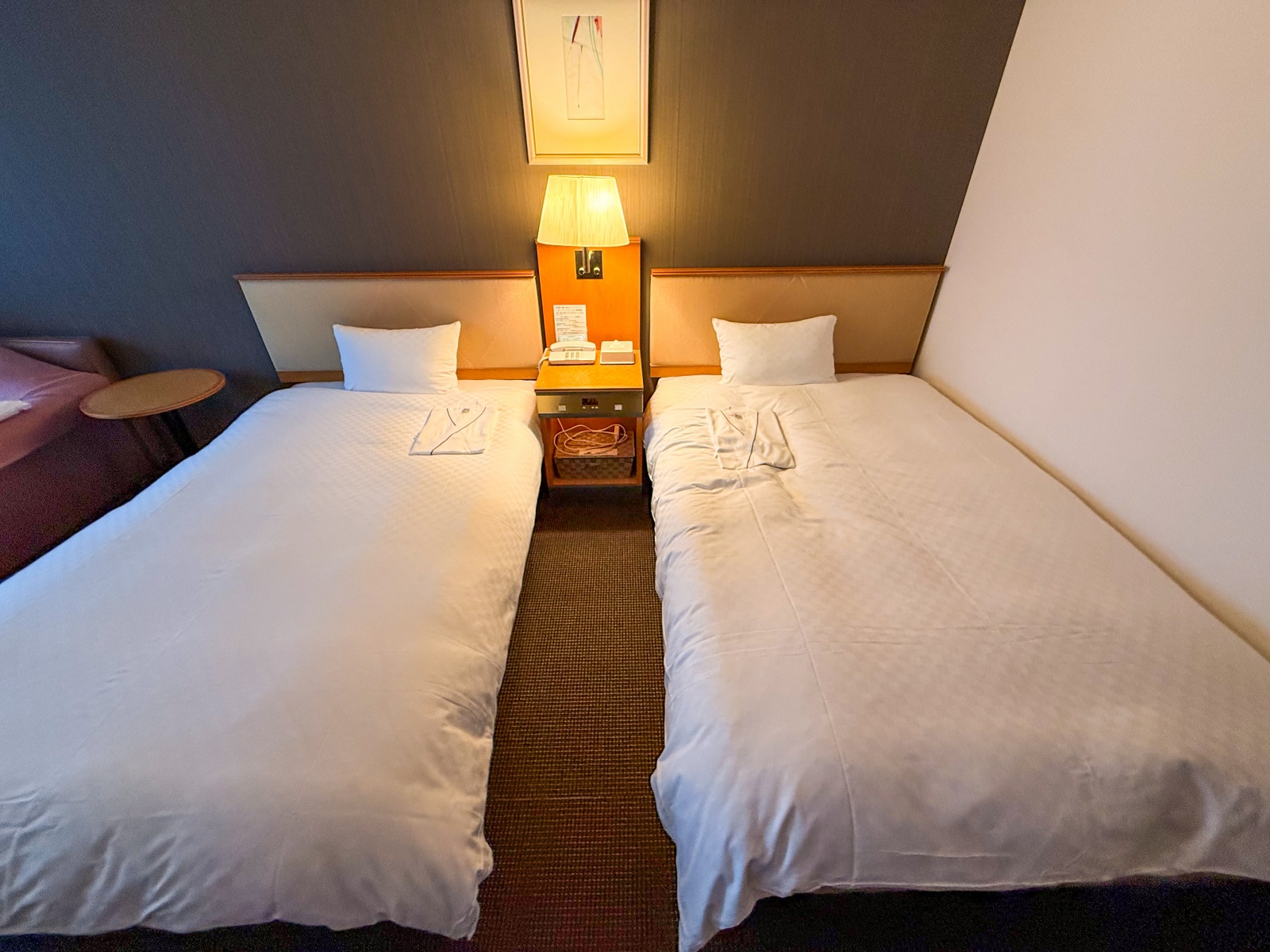 [日本弘前]弘前布洛瑟姆飯店（Blossom Hotel Hirosaki） 舒適系高CP住宿｜弘前車站步行5分鐘 旁邊有商場超市超商 ｜在地食材早餐好吃又划算 一定要加購｜櫃檯英文溝通OK 服務有禮 弘前住宿推薦