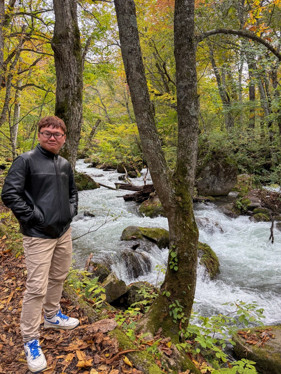 [日本青森]奧入瀨溪流 日本最美溪流之一｜四季皆美 夏綠秋楓冬雪都好美｜必看阿修羅之流＋雲井瀑布＋銚子大瀑｜JR巴士沿線輕鬆玩 休屋看十和田湖景＋溪流館用餐補給