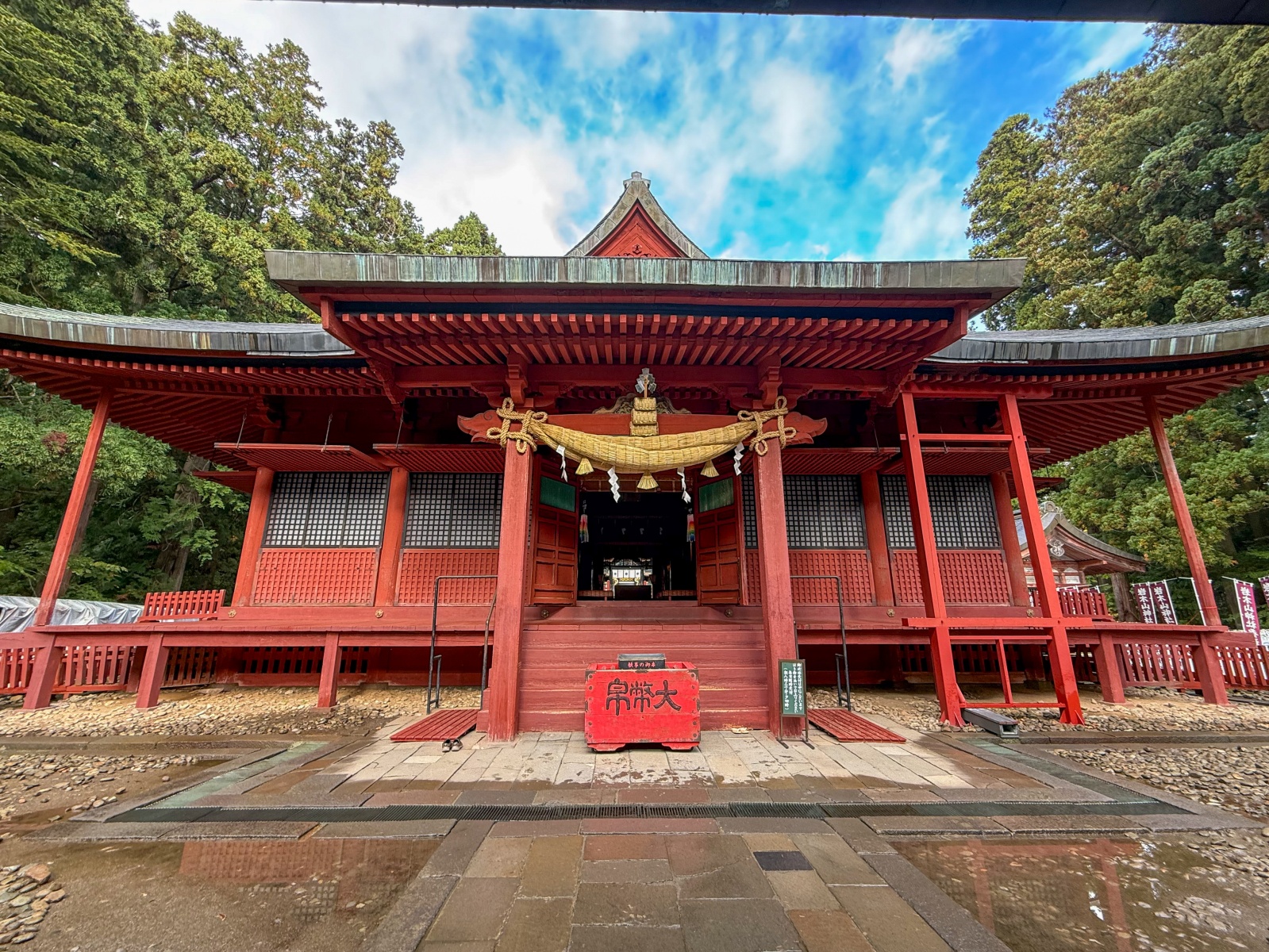 [日本弘前]岩木山神社 Iwakiyama Shrine 求財與良緣的人氣神社｜欣賞岩木山的另一個角度 風景優美超好拍｜御守與御朱印好收集｜周邊滿滿蘋果園超有青森味 交通稍微不便