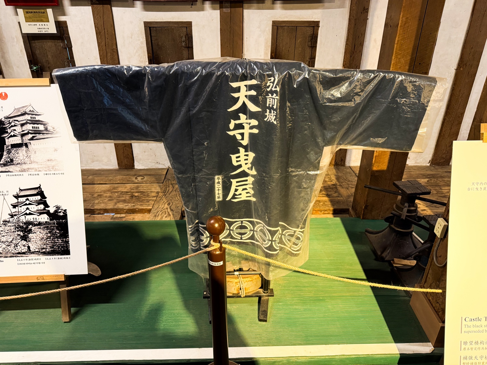 [日本弘前]弘前公園 Hirosaki Park｜見證東北僅存的江戶天守「弘前城」｜櫻花＆楓葉雙季皆美 護城河倒影超好拍｜可遠望岩木山 景色滿分