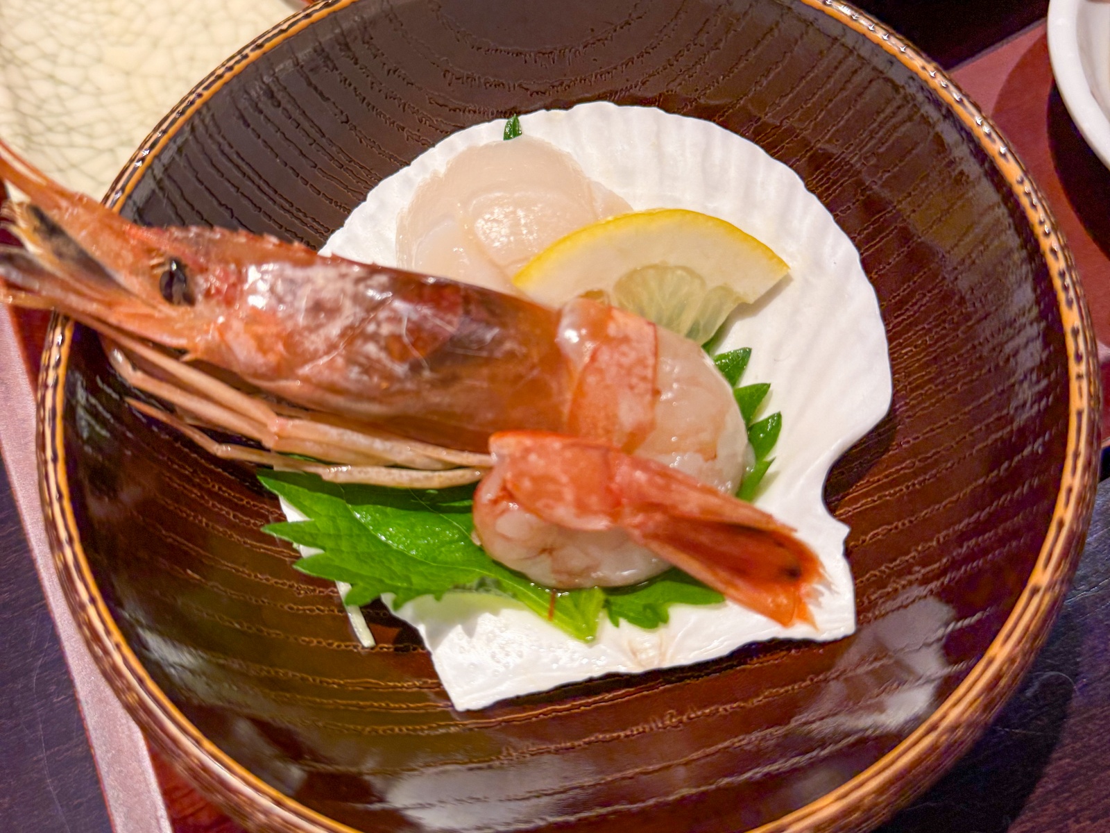 [日本青森]星野集團 青森屋 Hoshino Resorts Aomoriya 溫泉飯店 青森住宿推薦｜蘋果汁水龍頭 浮湯露天溫泉 森林泡湯｜晚餐海鮮自助餐＋早餐鮭魚卵吃到飽｜陸奧祭屋表演必看