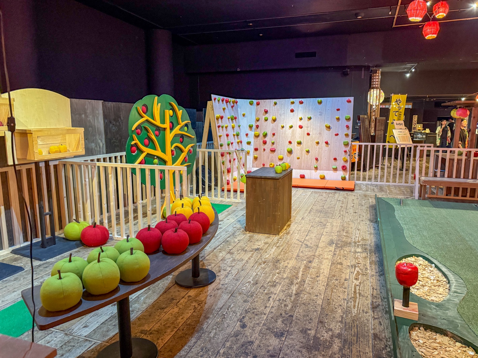 [日本青森]星野集團 青森屋 Hoshino Resorts Aomoriya 溫泉飯店 青森住宿推薦｜蘋果汁水龍頭 浮湯露天溫泉 森林泡湯｜晚餐海鮮自助餐＋早餐鮭魚卵吃到飽｜陸奧祭屋表演必看