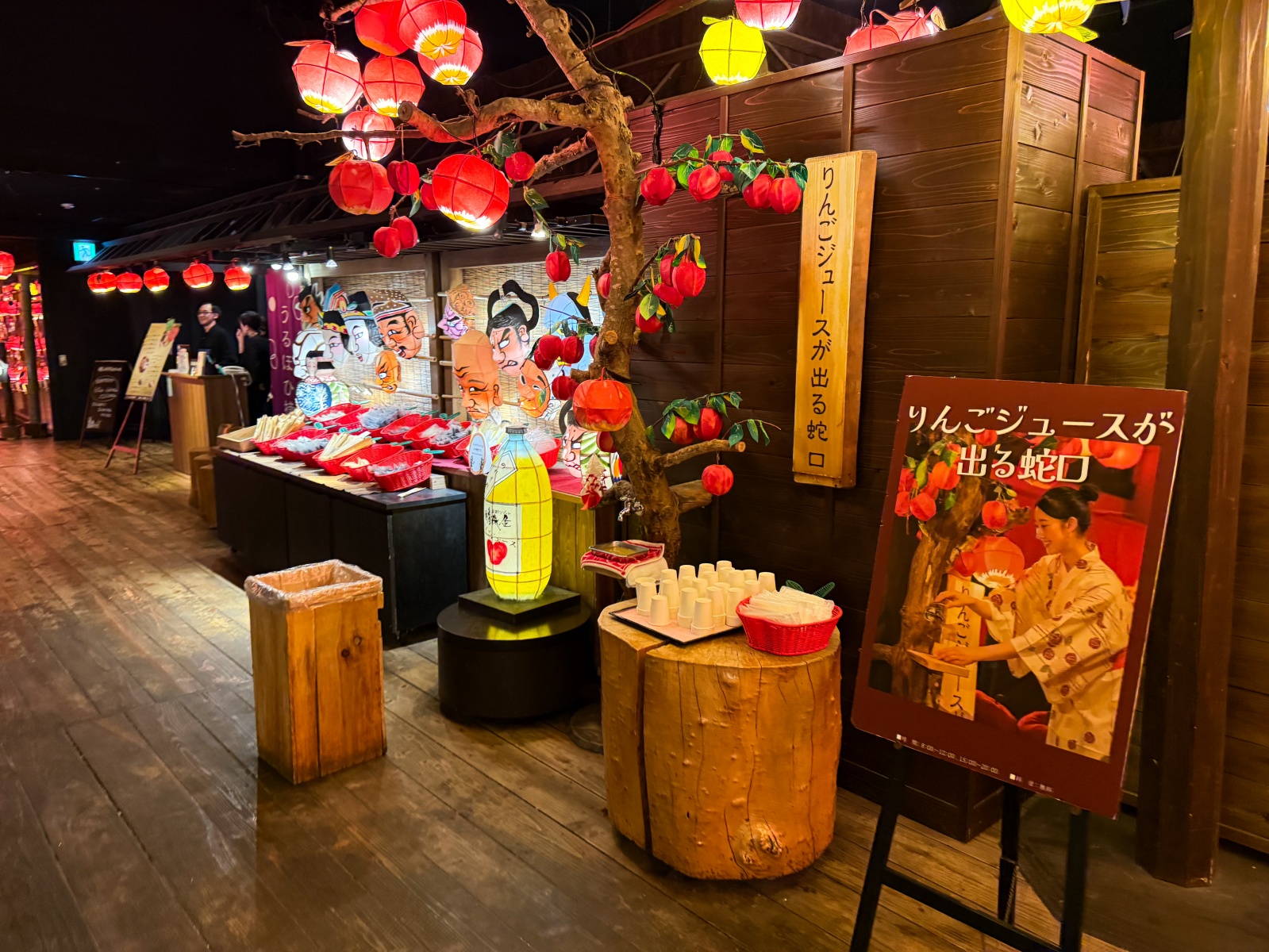 [日本青森]星野集團 青森屋 Hoshino Resorts Aomoriya 溫泉飯店 青森住宿推薦｜蘋果汁水龍頭 浮湯露天溫泉 森林泡湯｜晚餐海鮮自助餐＋早餐鮭魚卵吃到飽｜陸奧祭屋表演必看