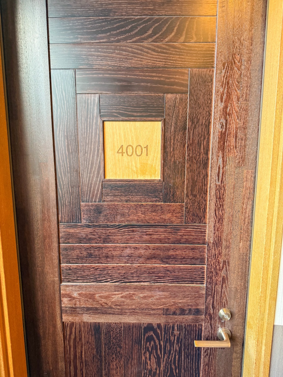 [日本青森]星野集團 青森屋 Hoshino Resorts Aomoriya 溫泉飯店 青森住宿推薦｜蘋果汁水龍頭 浮湯露天溫泉 森林泡湯｜晚餐海鮮自助餐＋早餐鮭魚卵吃到飽｜陸奧祭屋表演必看