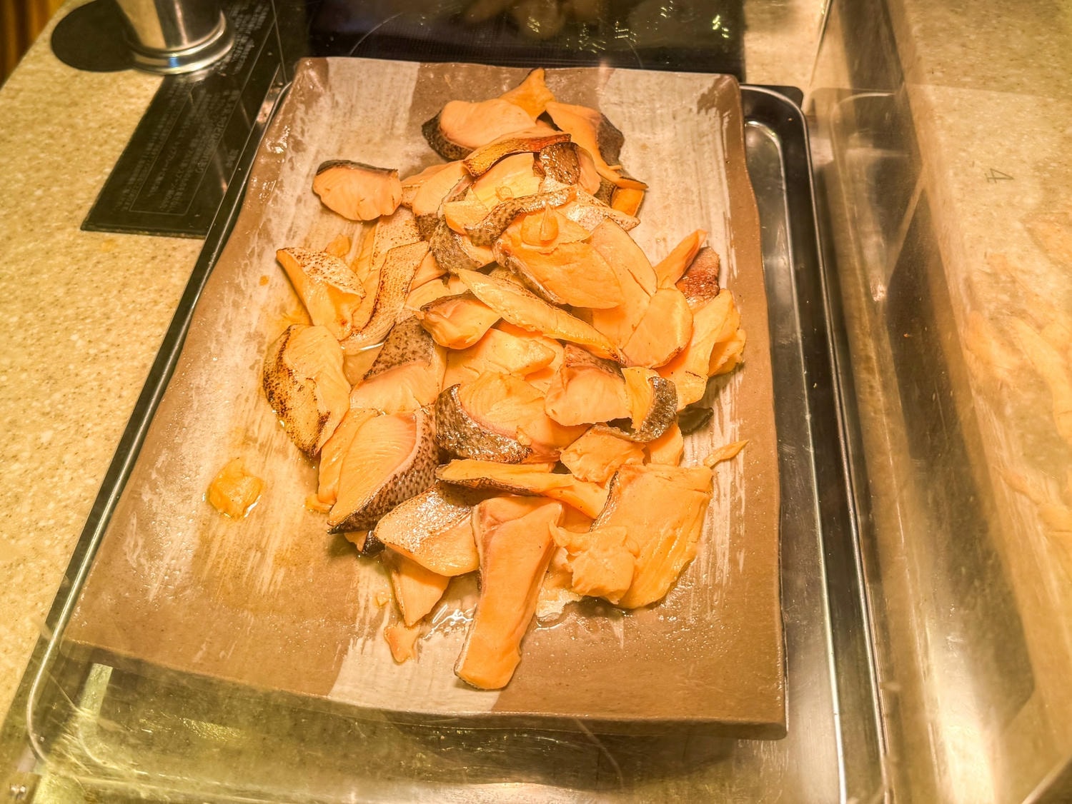 [東京住宿]東京巨蛋飯店 Tokyo Dome Hotel 東京巨蛋旁住宿推薦｜水道橋站步行10分鐘 三線轉乘交通方便｜東京巨蛋城就在隔壁 吃喝玩樂一次滿足｜飯店內超商＋附近唐吉訶德 機能超強