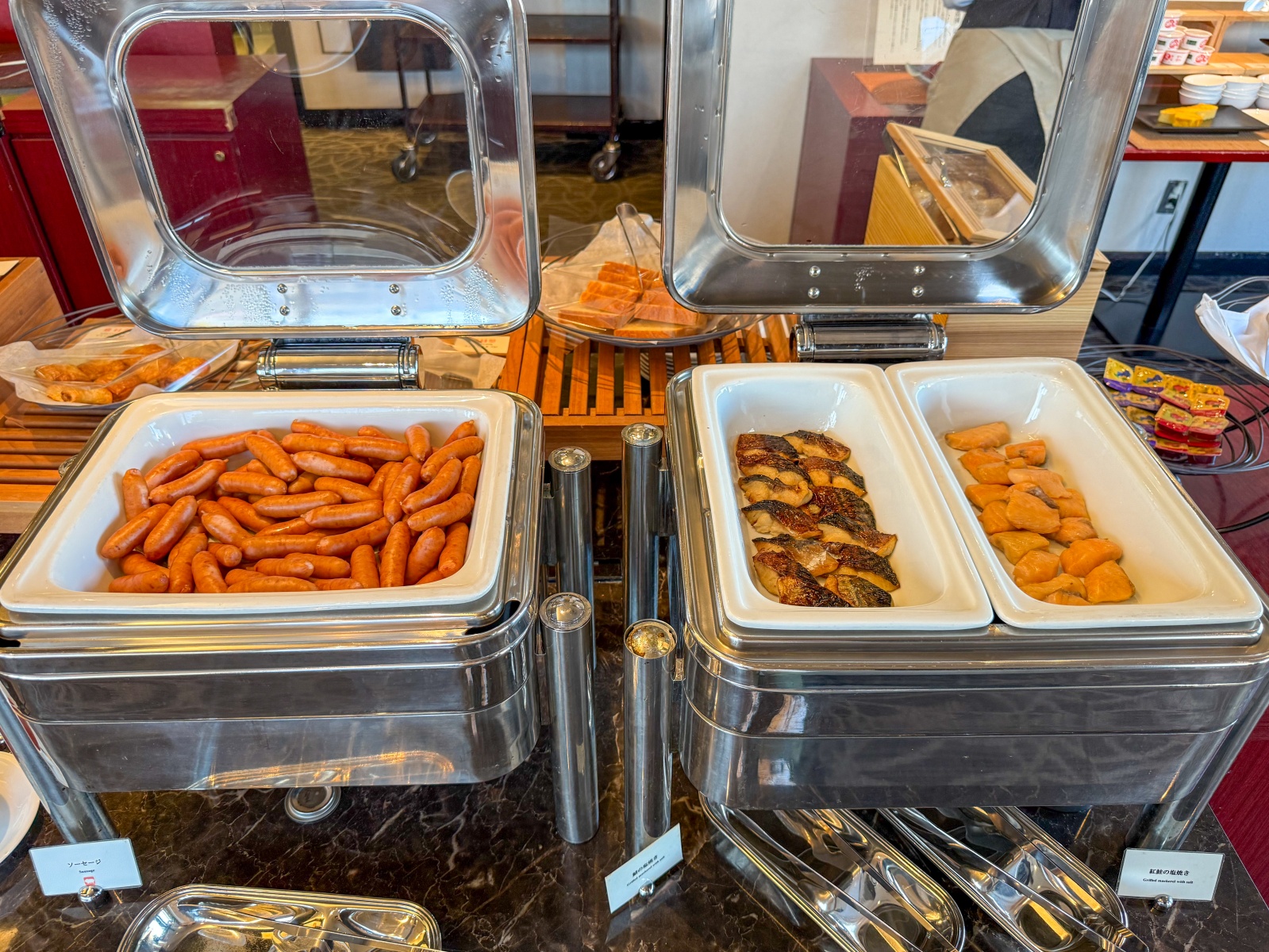 [盛岡住宿]盛岡大都會飯店 Hotel Metropolitan Morioka｜車站連通百貨 交通生活機能超方便｜樓下有超商 附近就是盛岡冷麵名店｜早餐精緻豐富 份量剛好吃得飽