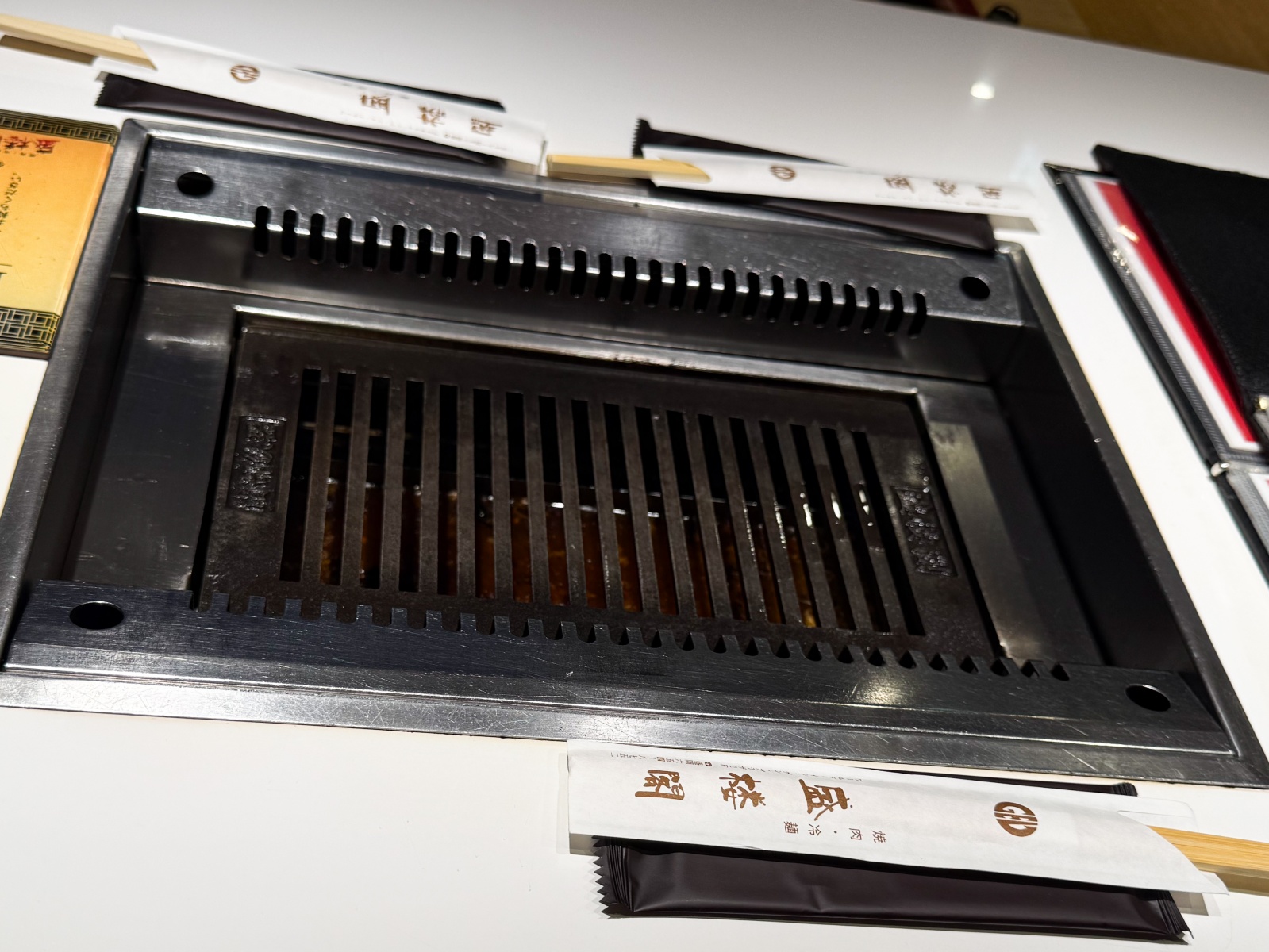 [日本岩手]盛樓閣 Seirokaku 盛岡冷麵｜東北三大麵 Q彈爽口 水梨西瓜配料超有特色｜韓式燒肉×日式風味超搭｜盛岡車站對面的人氣排隊名店