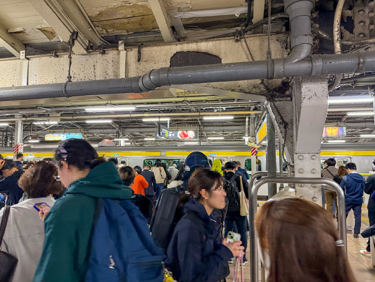 [日本東京]秋葉原站內限定「酪」牛奶MILK SHOP LUCK｜多口味日本牛乳現點現飲｜等車轉車順手來一瓶 冰涼順口超清爽