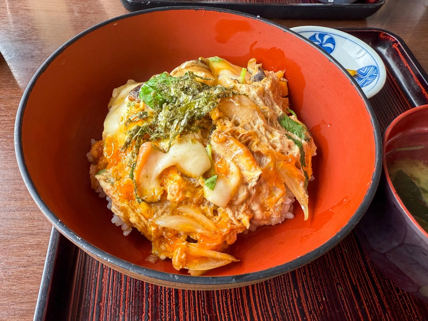 [日本神奈川]魚見亭 江之島海景海鮮名店｜生吻仔魚丼（生しらす丼）超特別必點｜露台海景＋榻榻米座位 日式氛圍任君挑選｜熱食清爽都好選 記得提早到容易客滿