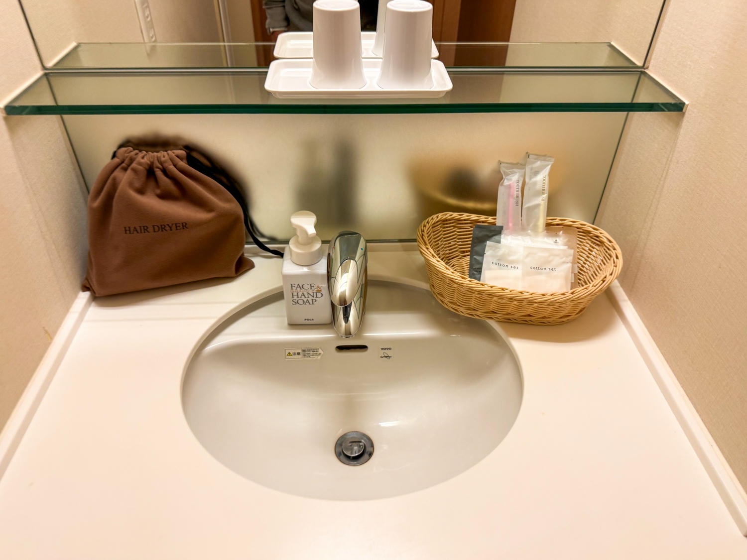 [日本千葉]SPA&HOTEL EURASIA MAIHAMA 東京灣舞濱歐亞飯店｜東京迪士尼周邊溫泉飯店 接駁車往返迪士尼超方便｜備品超齊全 多種乳液保養品可自取很加分｜早餐不錯吃 還能看迪士尼海洋火山