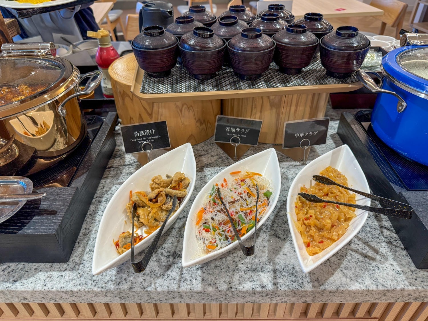[日本千葉]SPA&HOTEL EURASIA MAIHAMA 東京灣舞濱歐亞飯店｜東京迪士尼周邊溫泉飯店 接駁車往返迪士尼超方便｜備品超齊全 多種乳液保養品可自取很加分｜早餐不錯吃 還能看迪士尼海洋火山