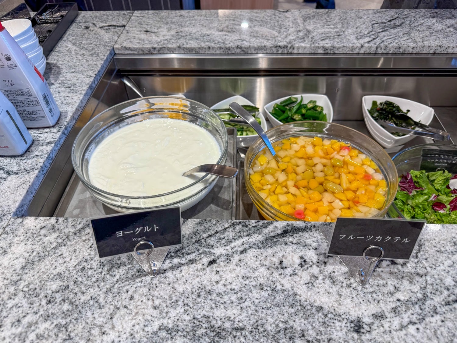 [日本千葉]SPA&HOTEL EURASIA MAIHAMA 東京灣舞濱歐亞飯店｜東京迪士尼周邊溫泉飯店 接駁車往返迪士尼超方便｜備品超齊全 多種乳液保養品可自取很加分｜早餐不錯吃 還能看迪士尼海洋火山