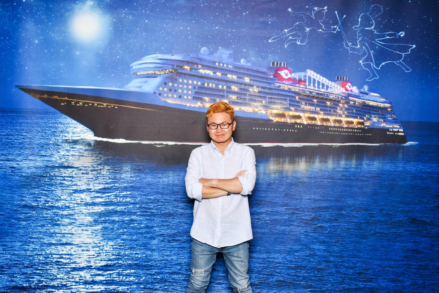 [迪士尼郵輪]什麼是迪士尼郵輪 為什麼會手忙腳亂 第一次搭 Disney Cruise Line 新手必看攻略｜船名航線怎麼選 主題餐廳怎麼玩｜登船規則與常見問題整理