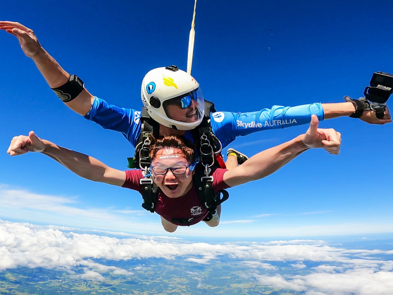 [澳洲拜倫灣] Byron Bay Skydive 跳傘體驗 海岸線真的美到忘記害怕｜KKday預訂含接駁 報到流程 攝影方案完整分享｜欣賞澳洲本土最東端 跳下去那刻真的爽到炸