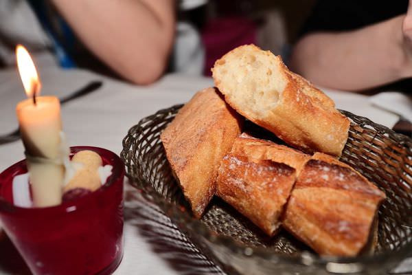 [法國巴黎]首次體驗百年地窖餐廳la-table-des-gourmets